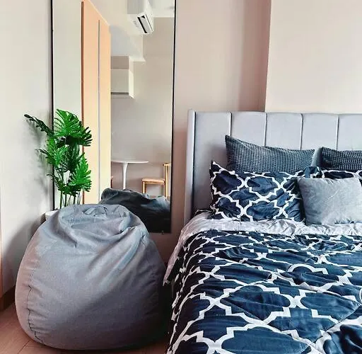 Eastwood High Life - Spectacular View Apartment Manila